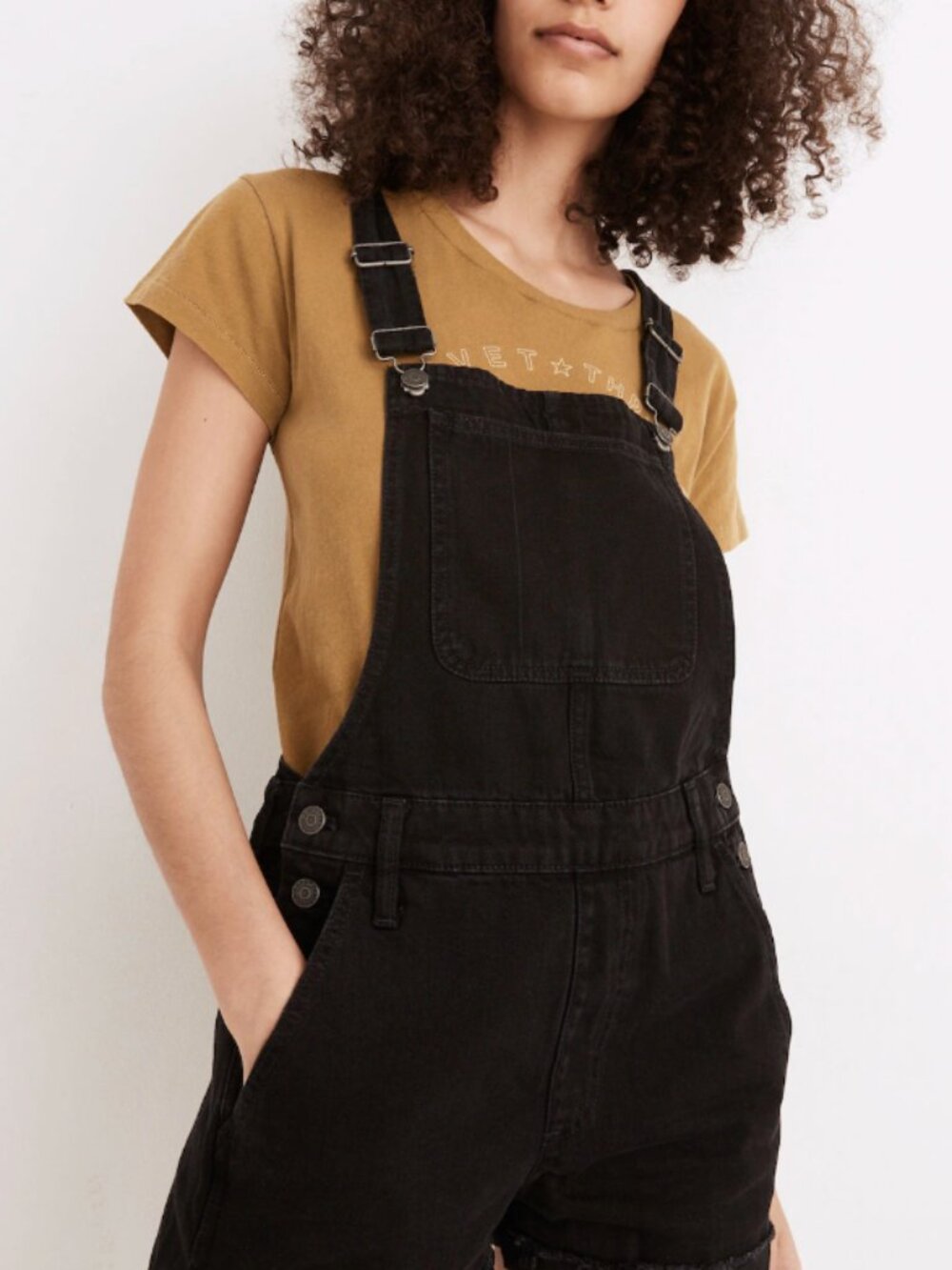 Madewell Adirondack Short Overalls in Washed Black in Size Large